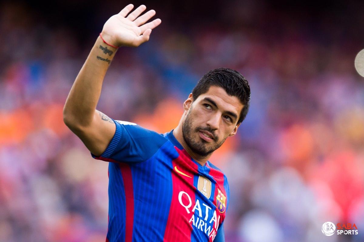Luis Suarez rời Barca trong nước mắt