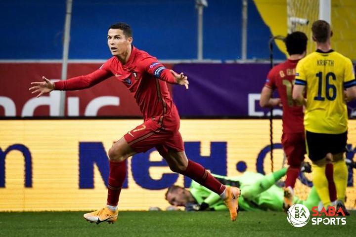 Ronaldo lập cú đúp giúp BĐN đánh bại Thụy Điển 2-0 trên sân khách