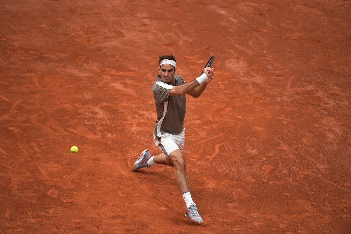 Federer được đánh giá hiện trong top 4 trên sân đất nện