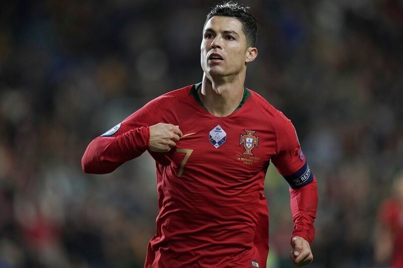 Ronaldo đã ghi 103 bàn cho ĐTQG. (Ảnh: Twitter)