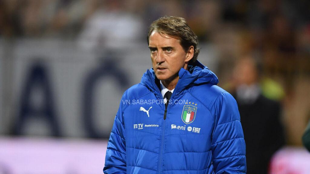 Mancini mang lại bộ mặt tươi mới cho Italia. (Ảnh: Goal)