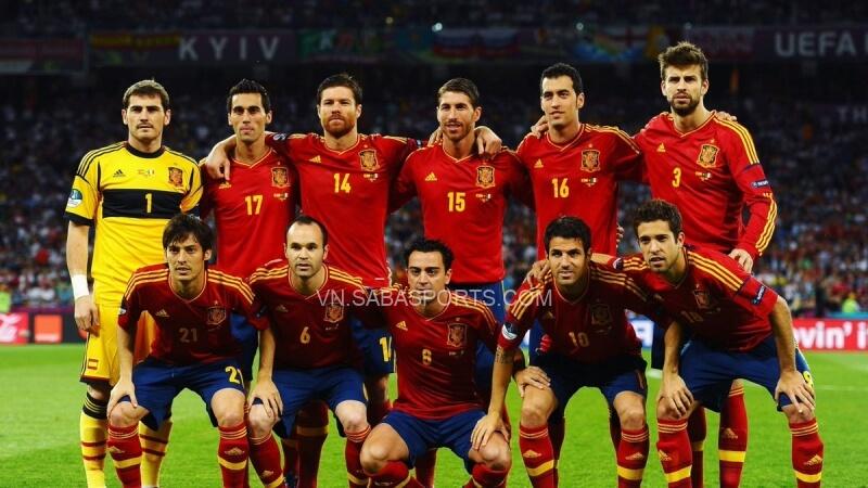Đội hình xuất phát của Tây Ban Nha có 11 người đều từ 2 CLB trên