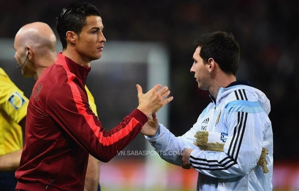 4 cầu thủ xuất chúng chọn Messi giỏi hơn Ronaldo: Một người là đồng đội của cả hai