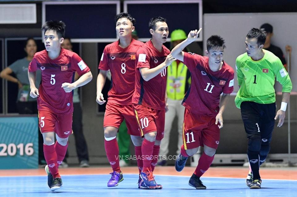 Các đàn anh từng dự World Cup mách nước cho tuyển futsal Việt Nam trước giờ G