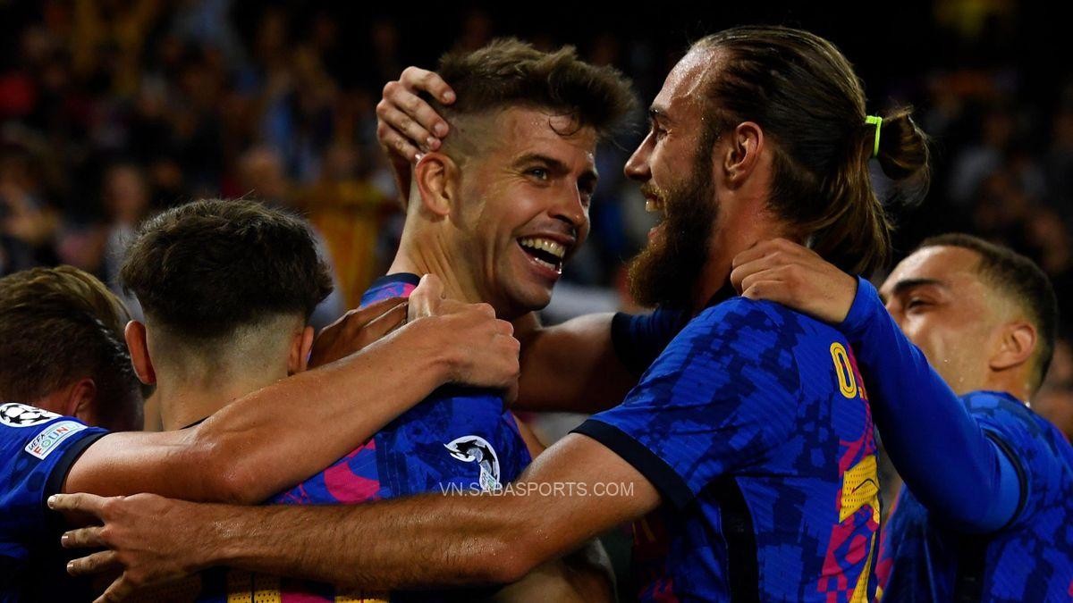 Bàn thắng duy nhất của Pique giúp Barca vượt qua Dynamo Kyiv