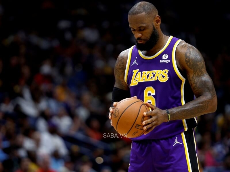 Lakers đứng trước nguy cơ mất suất Play-in