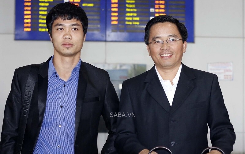 CEO Nguyễn Tấn Anh và tiền đạo Nguyễn Công Phượng. (Ảnh: Webthethao)