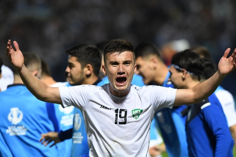 U23 Uzbekistan đứng trước cơ hội đăng quang trên sân nhà