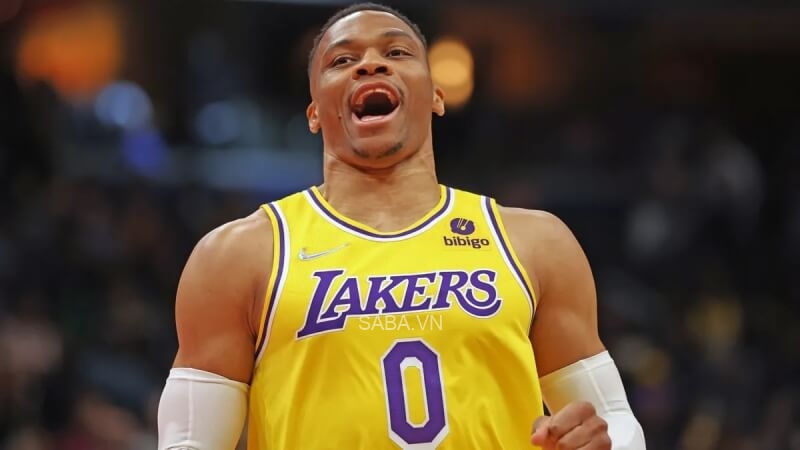 Westbrook quyết tâm bám trụ lại Lakers