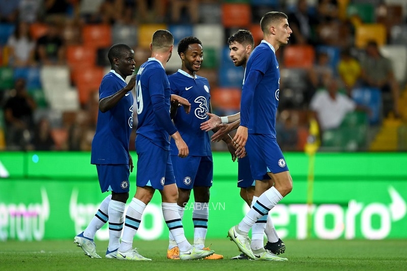Sterling ghi bàn, Chelsea thắng tưng bừng trên đất Ý