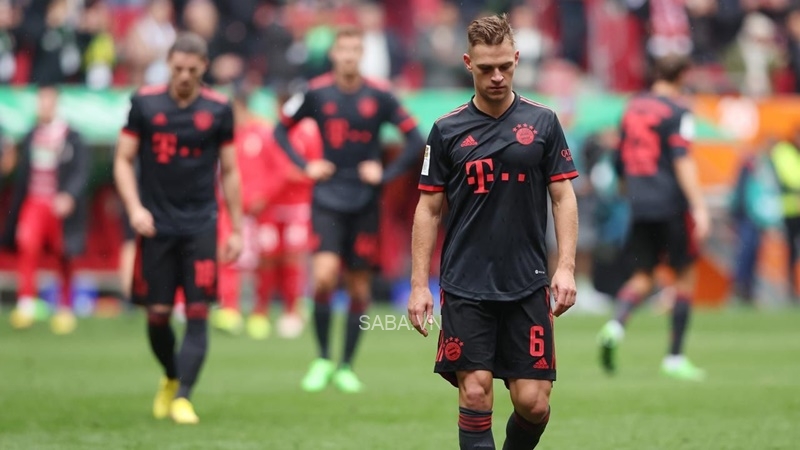 Chuyện gì đang xảy ra với Bayern Munich?