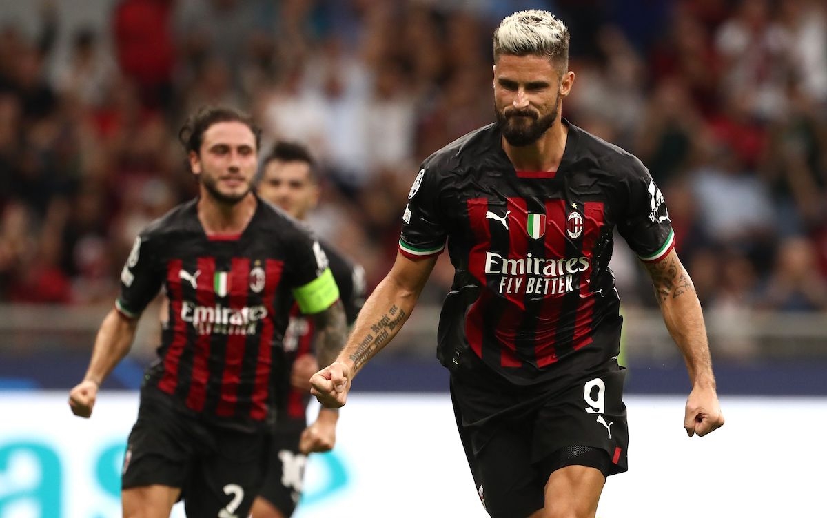Giroud lập công, AC Milan vươn lên dẫn đầu bảng E Champions League