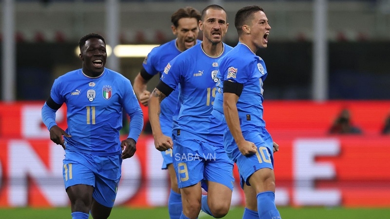 Italia đẩy ĐT Anh xuống hạng ở Nations League