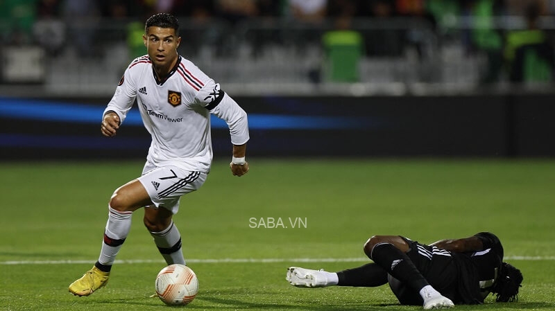 Ronaldo chấm dứt chuỗi khô hạn, lên tiếng đầy khiêm tốn