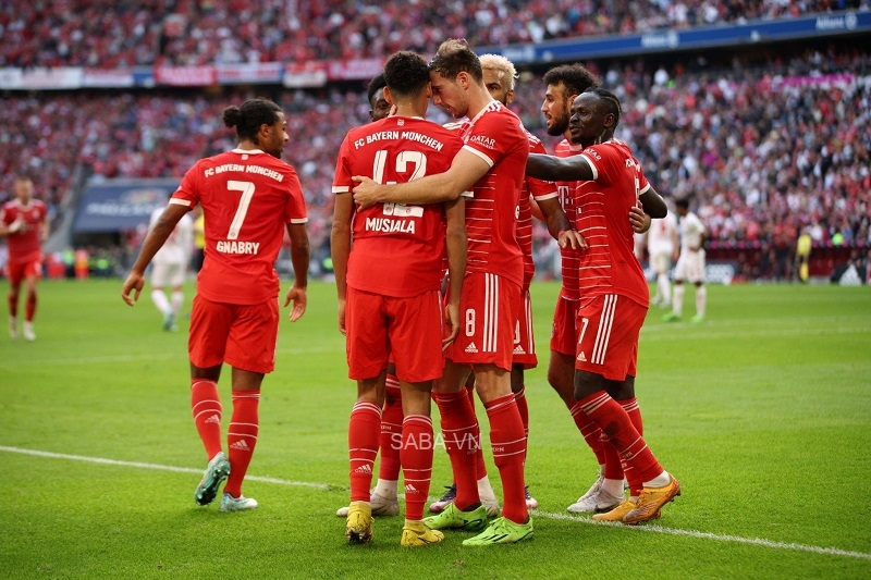 Mane sút hỏng penalty, Bayern vẫn nã 6 bàn vào lưới Mainz 05