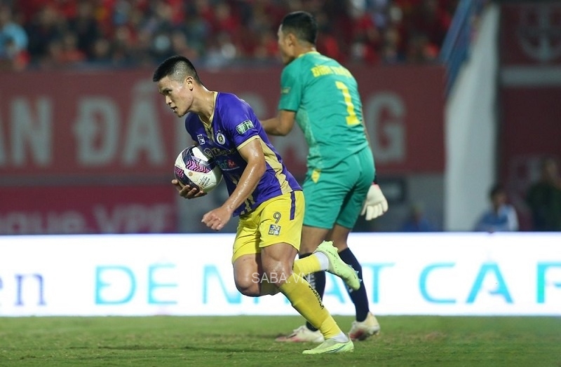 2 bàn thắng của Tuấn Hải là không đủ để Hà Nội có điểm trên sân của Hải Phòng