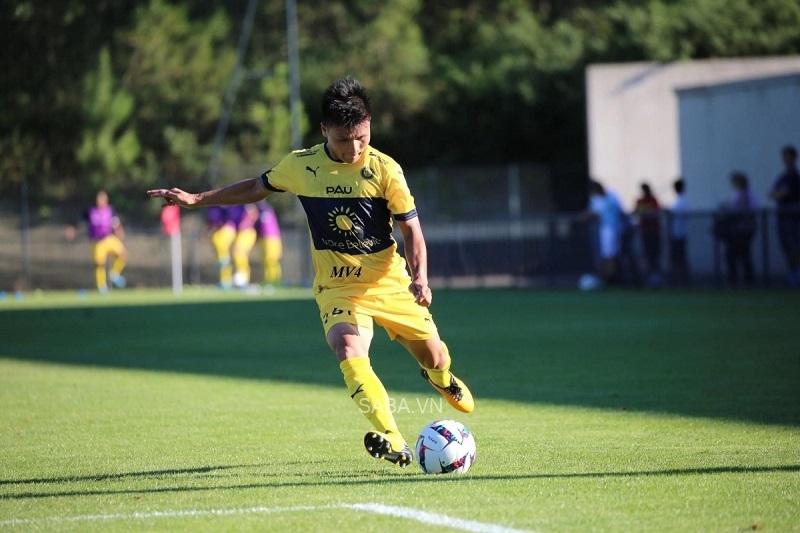 Quang Hải đang gặp khó khăn tại Pau FC