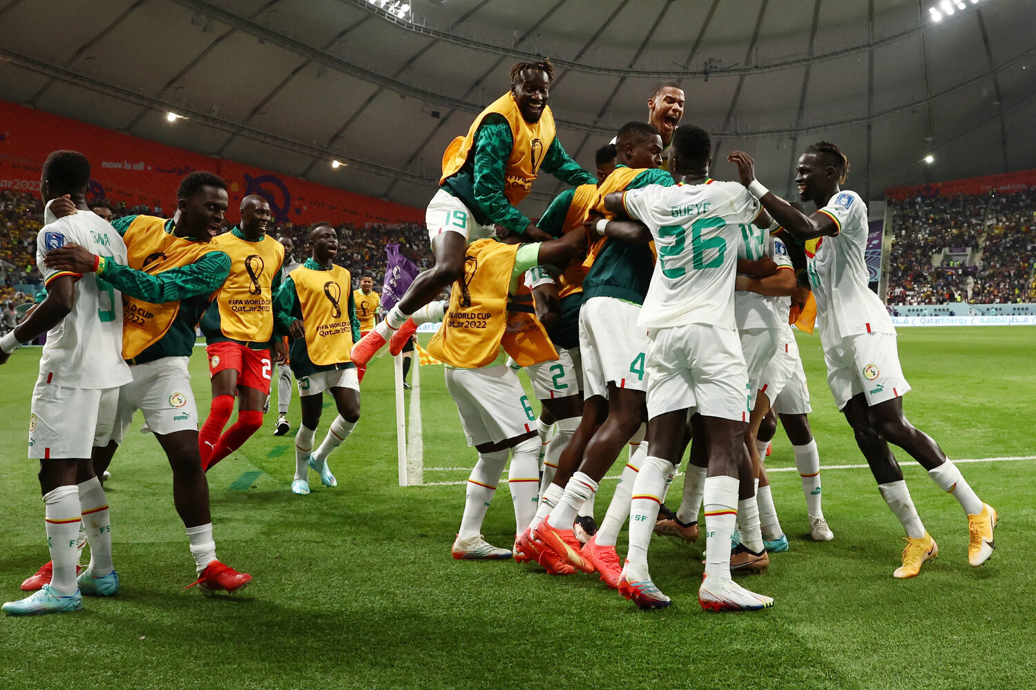 Sao Chelsea ghi bàn thắng quý như vàng giúp Senegal vượt qua vòng bảng