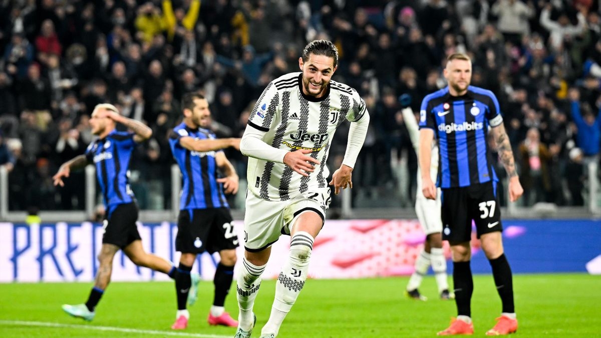 Rabiot ghi bàn mở tỷ số cho Juventus