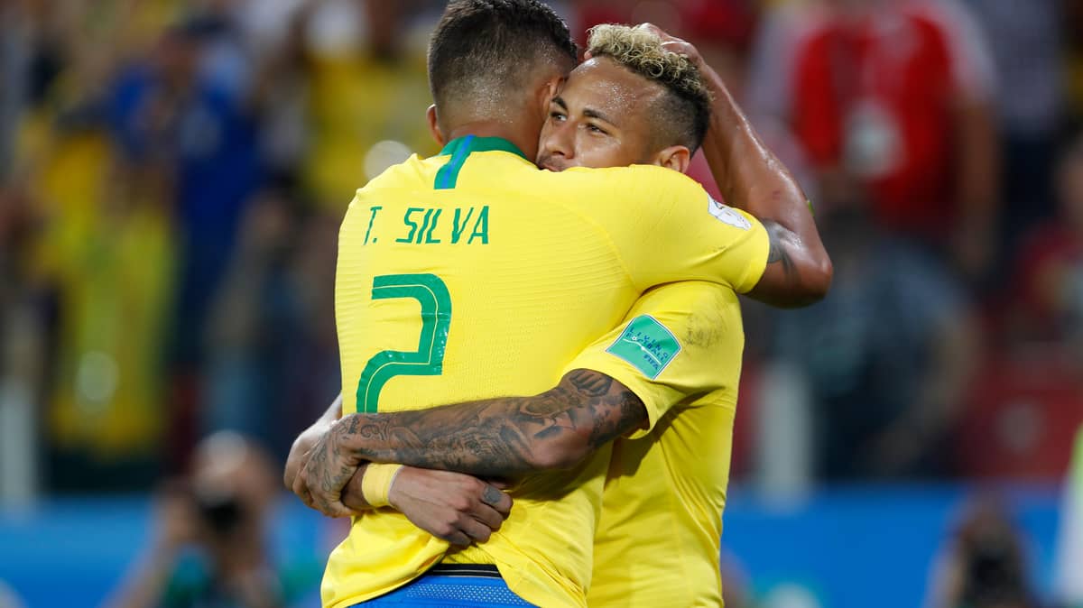 Thiago Silva: Brazil có một Neymar tốt nhất