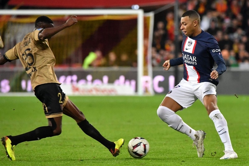 Mbappe im tiếng, PSG thua trận đầu tiên trong mùa giải