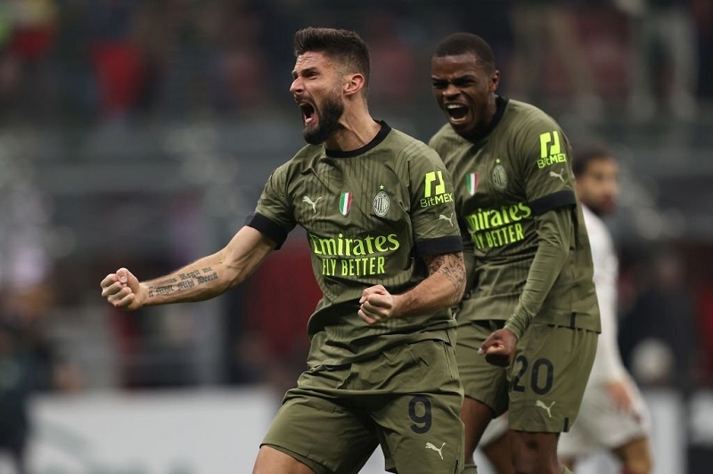 Giroud ghi bàn thắng 'vàng' để giúp AC Milan vươn lên thứ ba tại Serie A