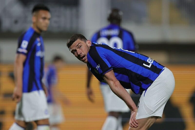 Thua sốc Spezia, Inter Milan đứng trước nguy cơ văng top 4