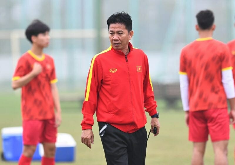 HLV Hoàng Anh Tuấn cho rằng bảng đấu này khó hơn hồi năm 2016