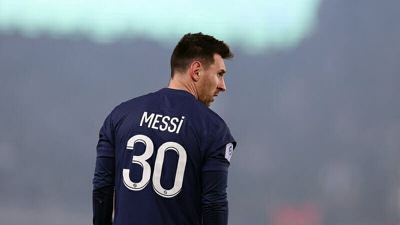 Messi bị chê không đủ nâng tầm PSG