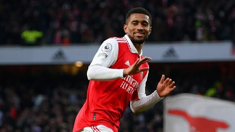 Nelson là người hùng của Arsenal ở trận đấu vừa qua