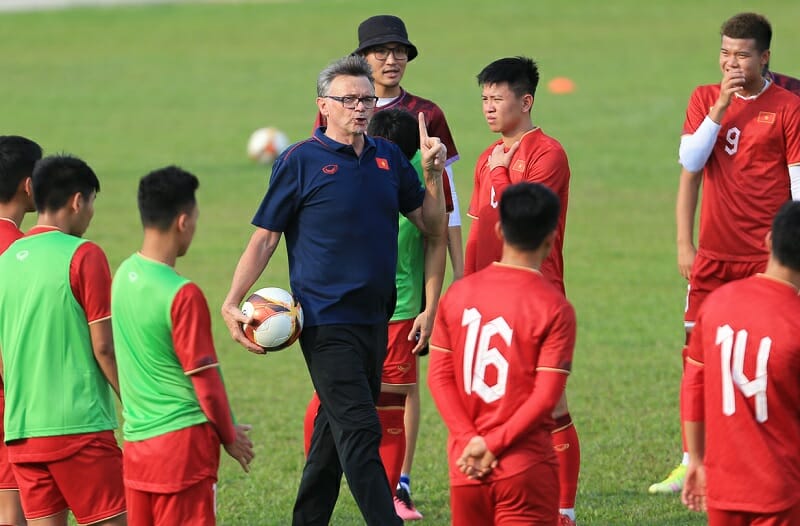 BLV Quang Huy: “U22 Việt Nam nên đá theo kiểu nửa Troussier, nửa Park Hang-seo”