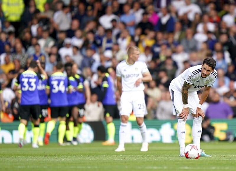 Kết quả bóng đá Leeds 1-4 Tottenham: Tạm biệt Hoa hồng trắng
