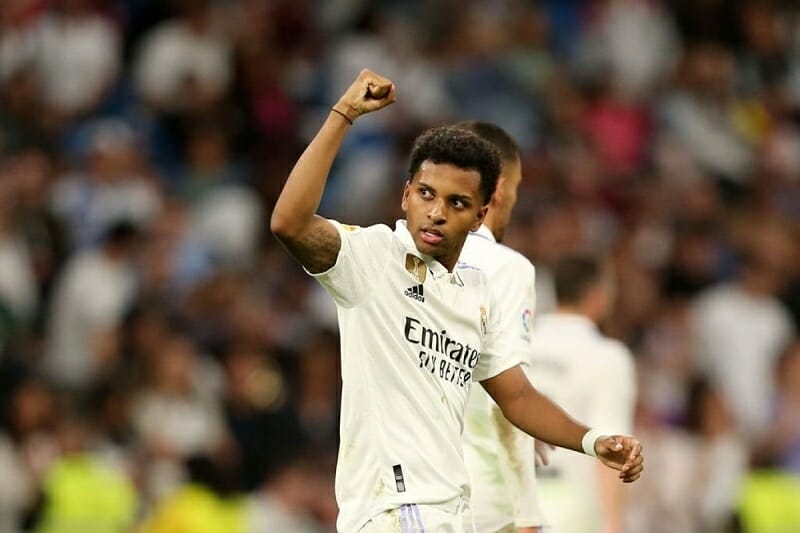 Rodrygo mang về 3 điểm cho Real Madrid