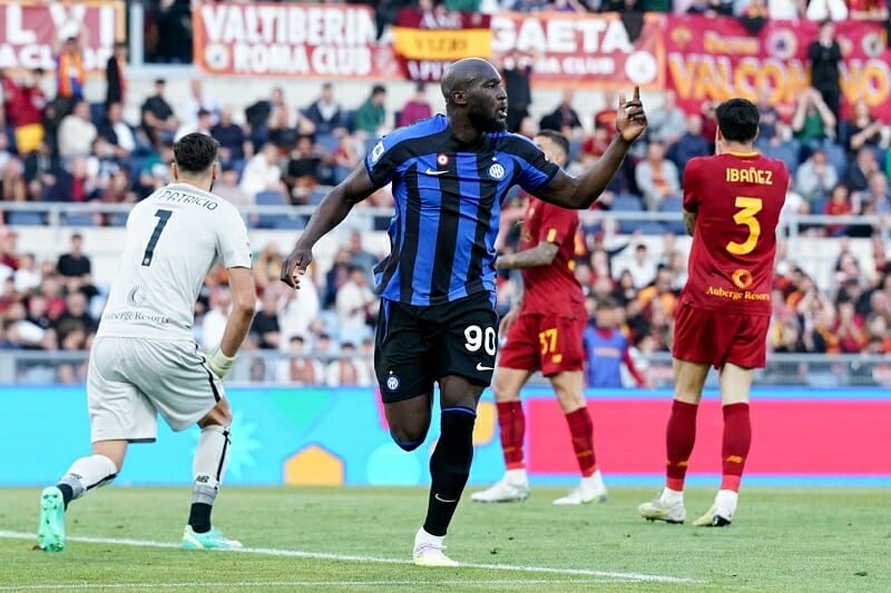 Lukaku ấn định thắng lợi cho Inter