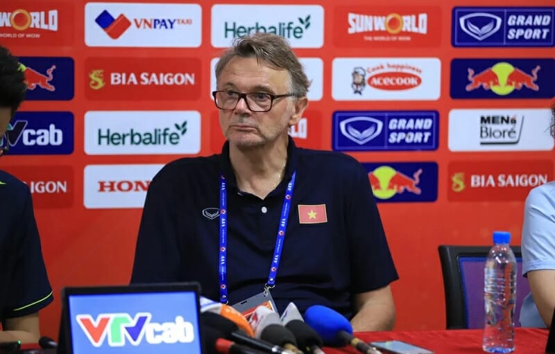 Hòa U23 Singapore, HLV Troussier nói thẳng về U23 Việt Nam