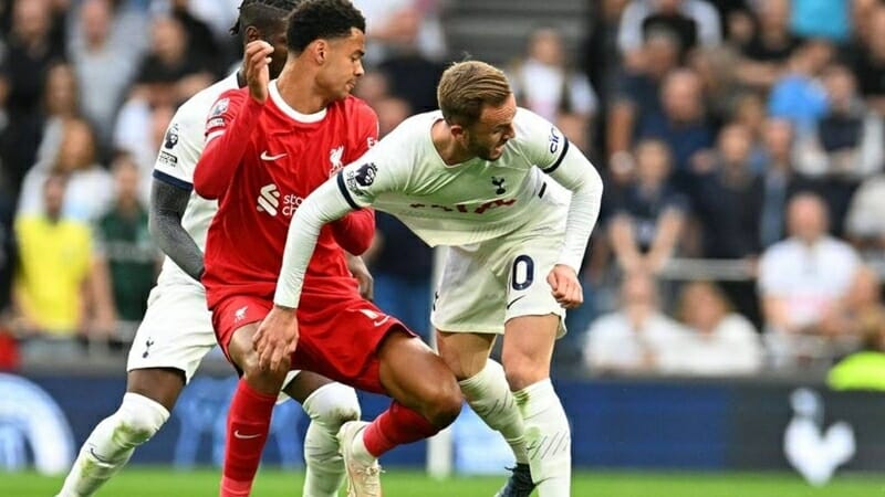 Kết quả bóng đá Tottenham vs Liverpool: 2 thẻ đỏ và phản lưới nhà, trận đấu điên rồ tại London