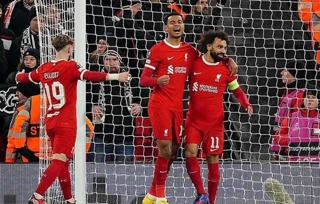 Kết quả bóng đá Liverpool vs LASK: Dạo chơi tại Anfield, The Kop vượt vòng bảng