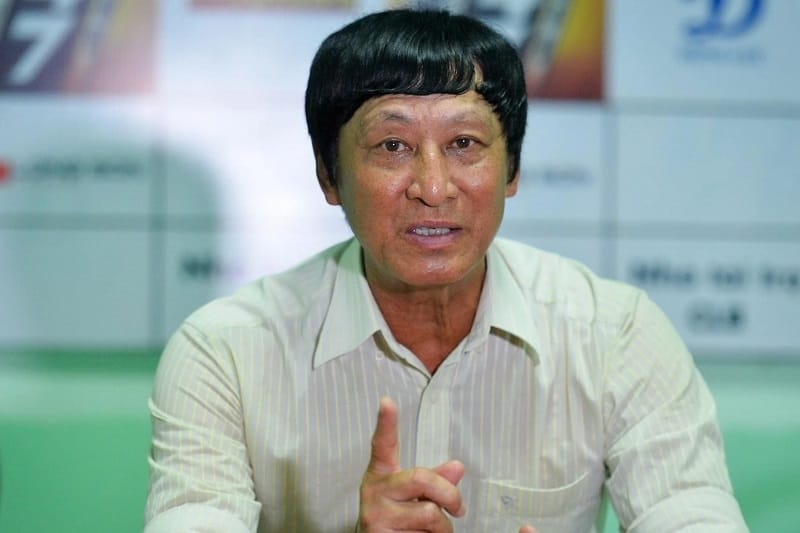 HLV Vũ Quang Bảo chủ yếu làm việc cho các đội bóng tầm trung (Ảnh: Znews).